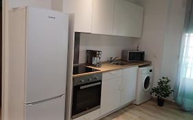 Apartamentos En Alameda Junto Al Corte Ingles